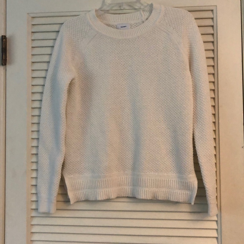 White knit sweater